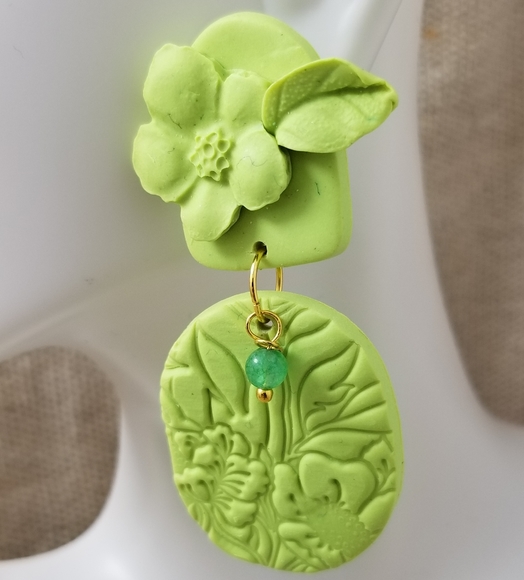 Handcrafted polymer clay drop earrings - Picture 2 of 3